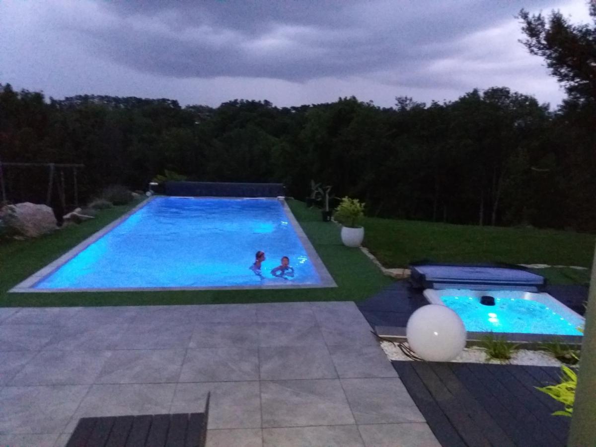 Chambres, Cuisine, Piscine, Spa, Billards, Airhockey, Nature Fillinges Ngoại thất bức ảnh
